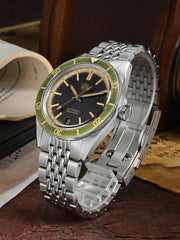 San Martin 39.5mm Men Dive Watch Vintage Distressed Effect NH35 Automatic Mechanical Watch Waterproof 200m C3 Lume SN0116 Reloj