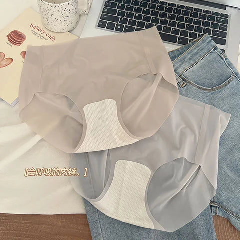 Summer Ice Silk Seamless Underwear Ladies Summer Ultra-thin Sense Quick-drying Pants 3D Peach Hip Fitness Briefs Panties