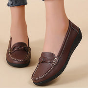 Woman Shoes 2025 New Soft Leather Flat Shoes Women's Loafers Flats Casual Shoes Women Footwear Female White Zapatos De Mujer