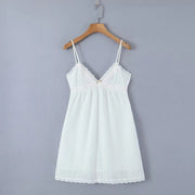2023 Sexy Pink Spliced Embroidery Lace Deep V neck Mini Sling Dress Women Adjust Bow Ribbon Back Backless Party Robe Holiday