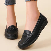 Fashion Wedge Women Flats Genuine Leather Outdoor Shoes Woman Footwear Shoes Women Moccasins Round Toe Chaussure Femme Plus Size