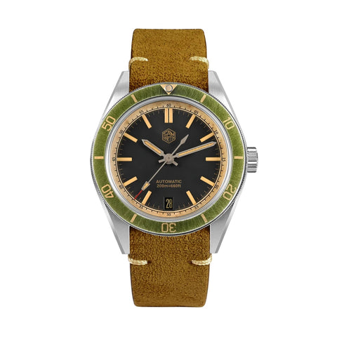 San Martin 39.5mm Men Dive Watch Vintage Distressed Effect NH35 Automatic Mechanical Watch Waterproof 200m C3 Lume SN0116 Reloj