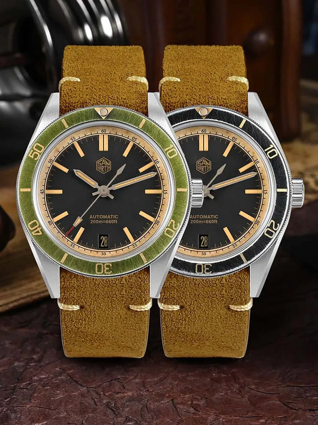 San Martin 39.5mm Men Dive Watch Vintage Distressed Effect NH35 Automatic Mechanical Watch Waterproof 200m C3 Lume SN0116 Reloj