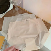 Summer Ice Silk Seamless Underwear Ladies Summer Ultra-thin Sense Quick-drying Pants 3D Peach Hip Fitness Briefs Panties