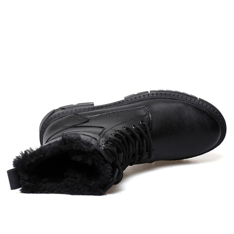 British Style Male Walking Footwear Luxury Brand Outdoor Boots High Quality Man Ankle Boots Warm Plush Fur Winter Shoes High Top