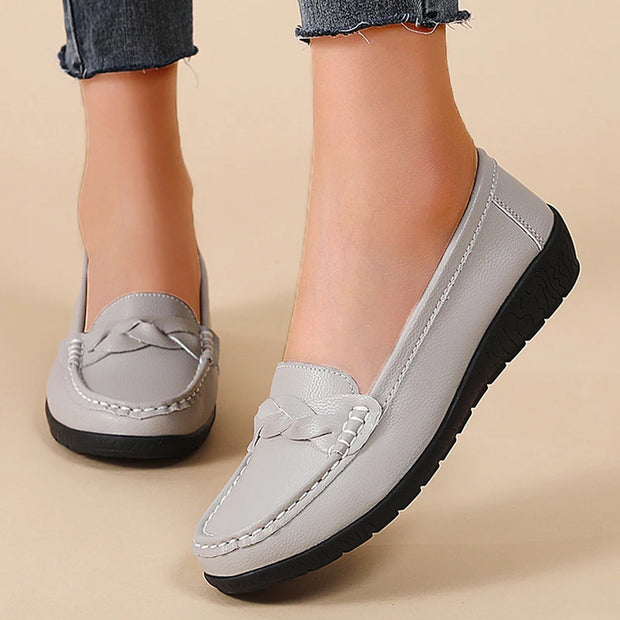 Fashion Wedge Women Flats Genuine Leather Outdoor Shoes Woman Footwear Shoes Women Moccasins Round Toe Chaussure Femme Plus Size