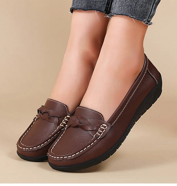 Woman Shoes 2025 New Soft Leather Flat Shoes Women's Loafers Flats Casual Shoes Women Footwear Female White Zapatos De Mujer