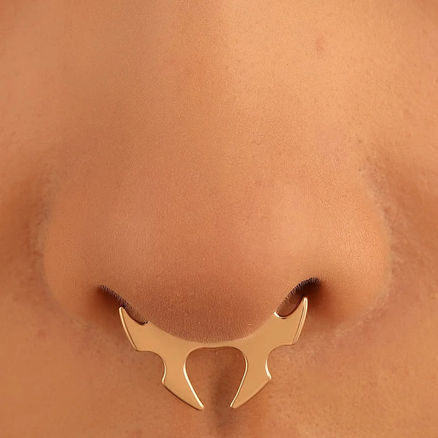 Bull Head And Horn Nose Clip Ring Men Women Fake Septum Piering Body Jewelry Fashion Non Perforation Bat Nose Rings Studs 2025